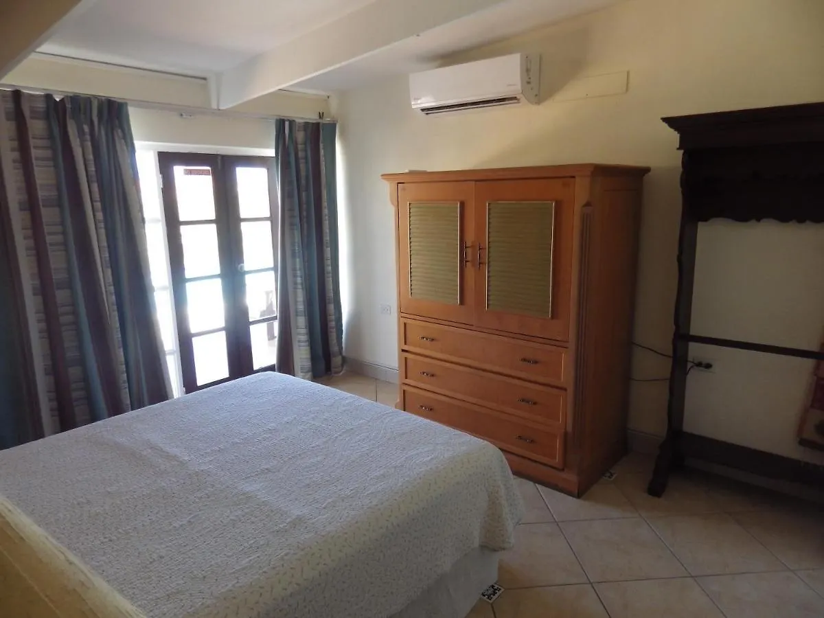 Aruba Cunucu Residence Palm Beach