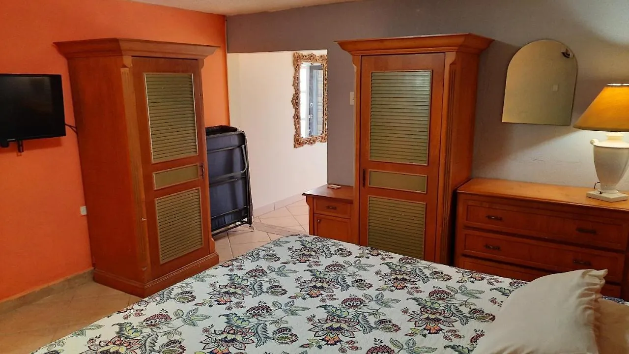Aruba Cunucu Residence Palm Beach Apart Otel