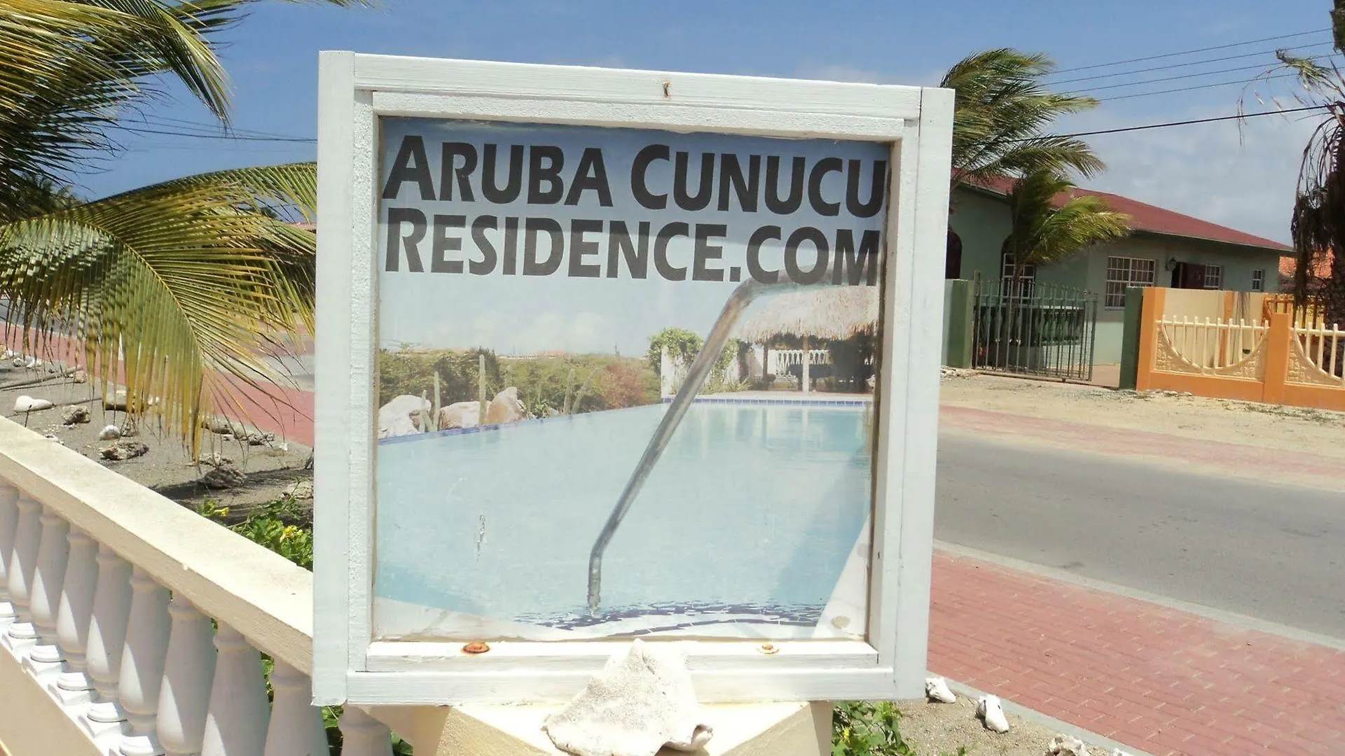 Aruba Cunucu Residence Palm Beach 3*,  Aruba